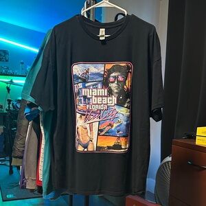 Gildan Black Miami Beach Graphic Tee